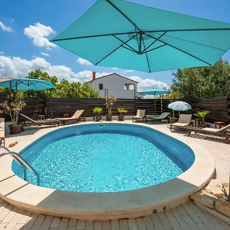 Pet Friendly In